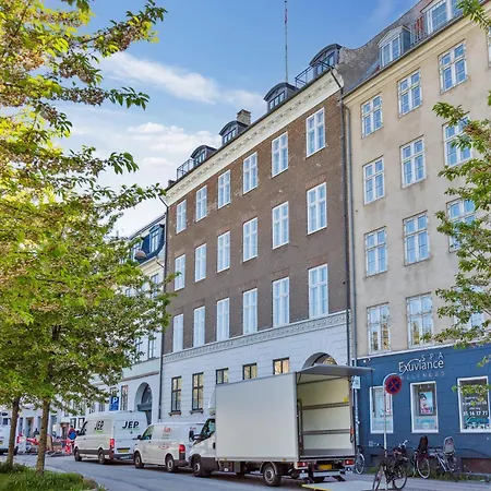 Nyrenoveret Designerbolig I Hjertet Af K *